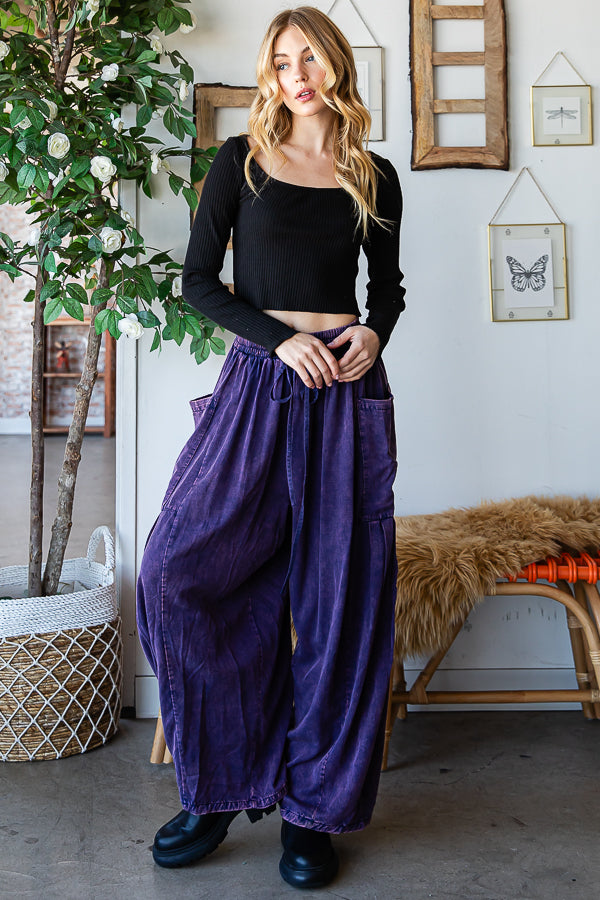 MINERAL WASHED DRAWSTRING WAIST WIDE LEG PANTS