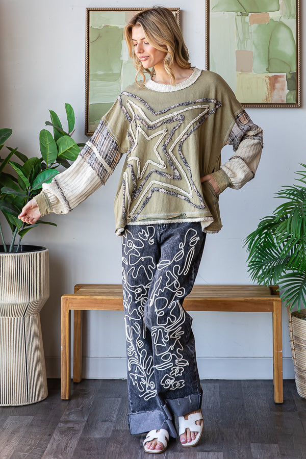 WASHED STAR PATCHWORK LONG SLEEVE KNIT TOP