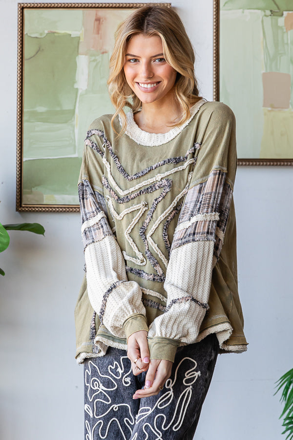 WASHED STAR PATCHWORK LONG SLEEVE KNIT TOP