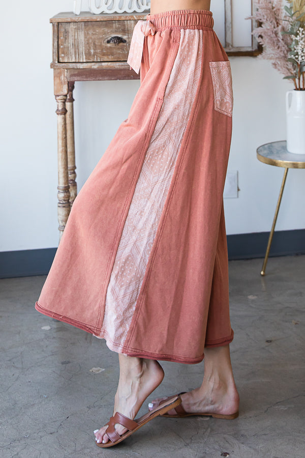 MINERAL WASHED WIDE LEG PANTS