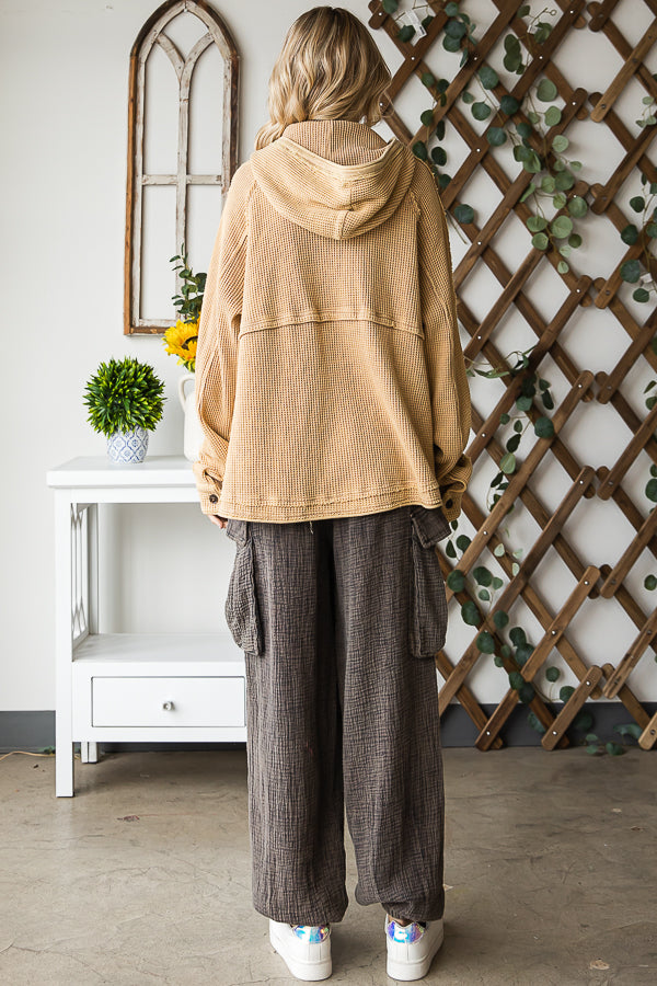 WASHED ZIP FRONT HOODED WAFFLE JACKET