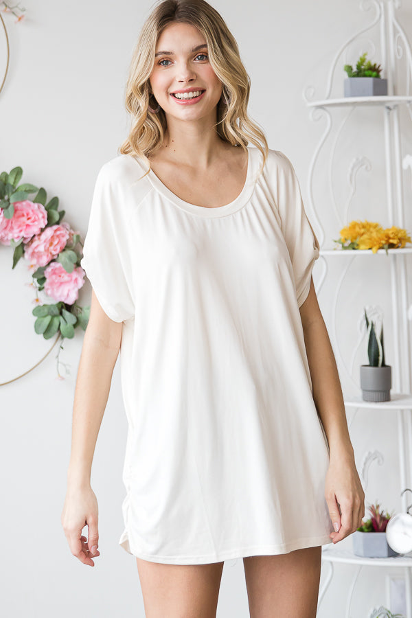 COLD SHOULDER ROUND NECK KNIT TOP