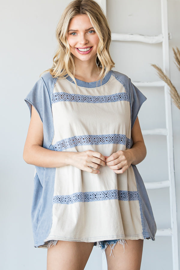 WASHED COLORBLOCK LACE TRIM MUSCLE TEE