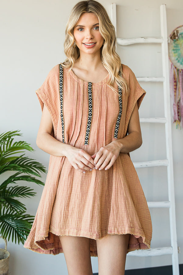 WASHED TAPED DETAIL PLEATED FLARE HEM TUNIC TOP