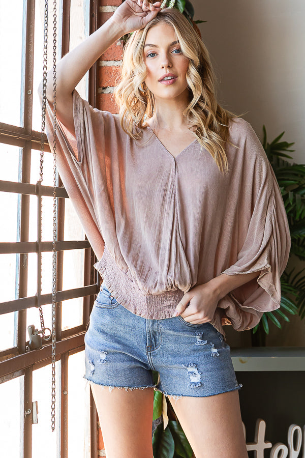 MINERAL WASHED V NECK SMOCKED HEM OVERLAP TOP