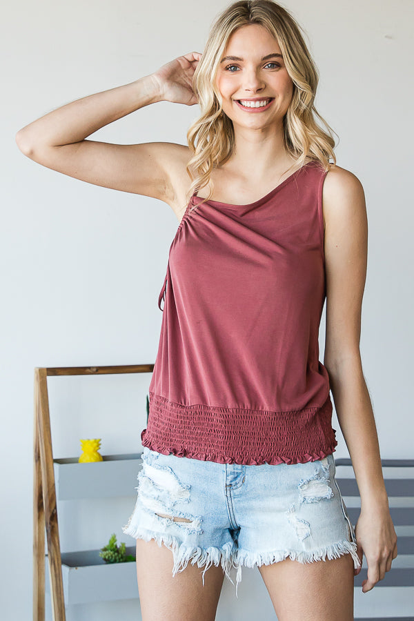 ONE SHOULDER CINCHED SIDE SMOCK HEM TANK TOP