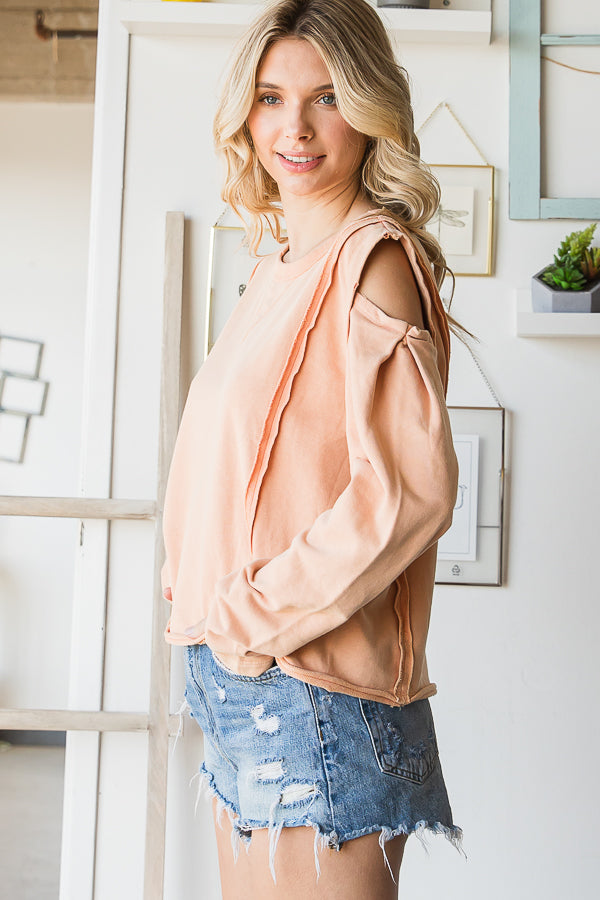 WASHED ROUND NECK COLD SHOULDER CROPPED TEE