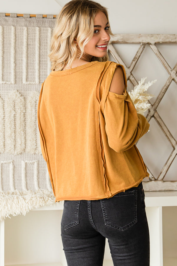 WASHED ROUND NECK COLD SHOULDER CROPPED TEE