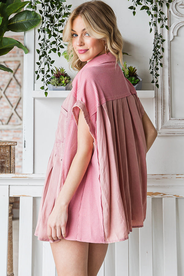 WASHED PLEATED FLARE HEM BUTTON DOWN SHIRT