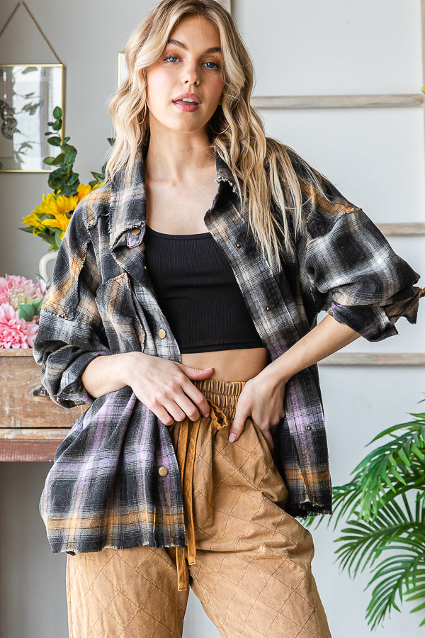 MULTICOLOR LONG SLEEVE PLAID BUTTON DOWN SHIRT