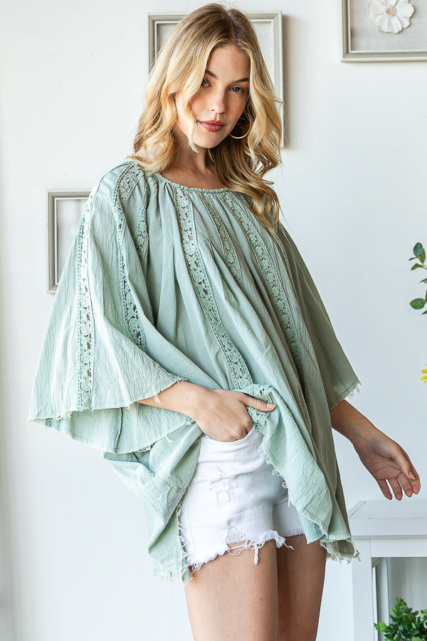 WASHED LACE CONTRAST BELL SLEEVE TUNIC TOP