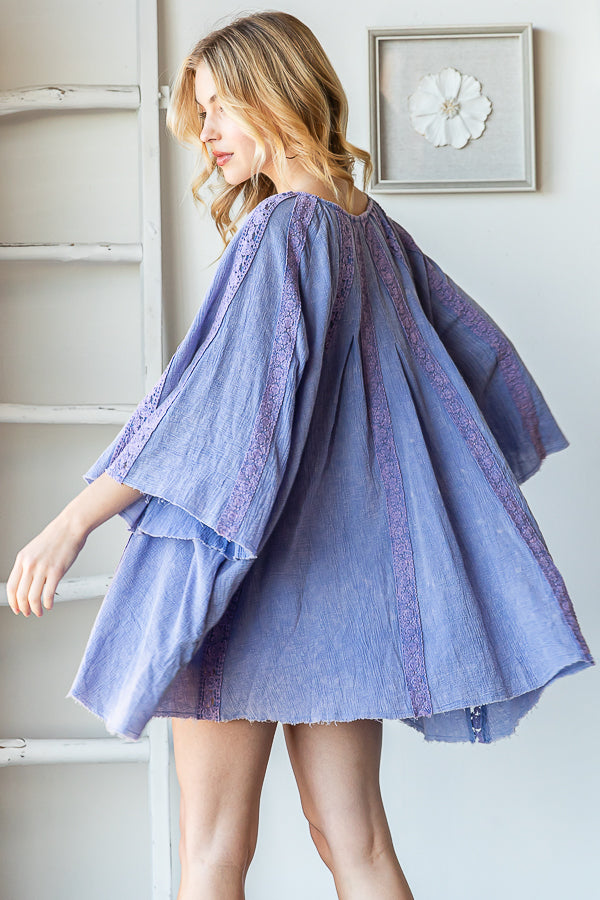 WASHED LACE CONTRAST BELL SLEEVE TUNIC TOP