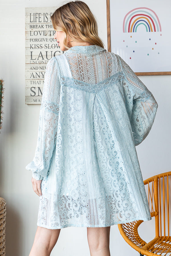 LACE BUTTON FRONT FLARE HEM SHIRT