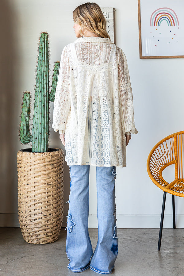 LACE BUTTON FRONT FLARE HEM SHIRT