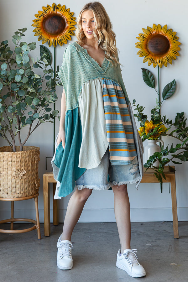 WASHED MIXED MEDIA V NECK POINTED HEM BABYDOLL TOP