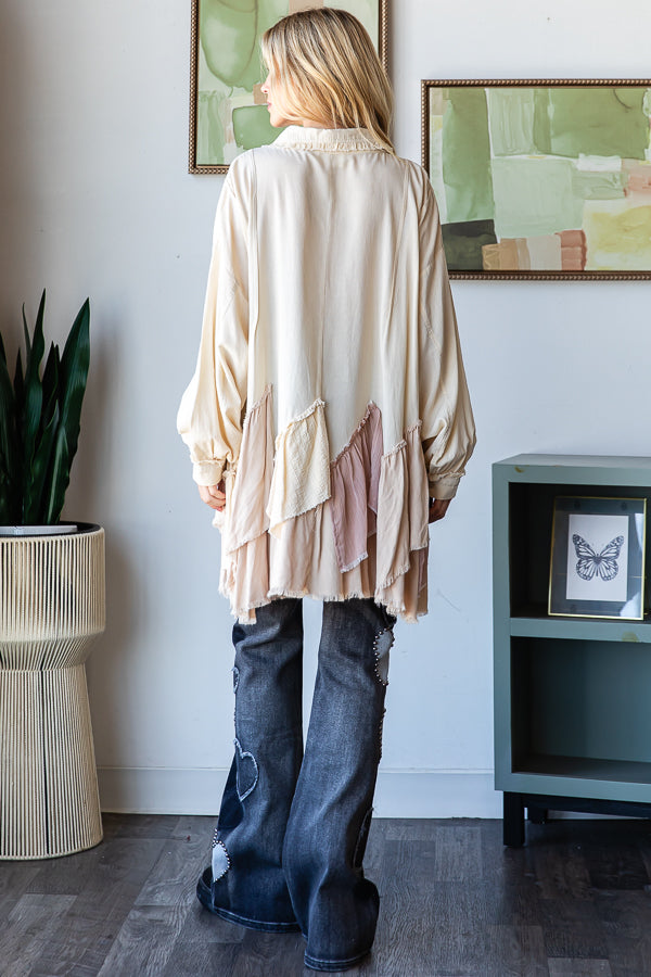 PIECED RUFFLE DETAIL HEM BUTTON DOWN SHIRT