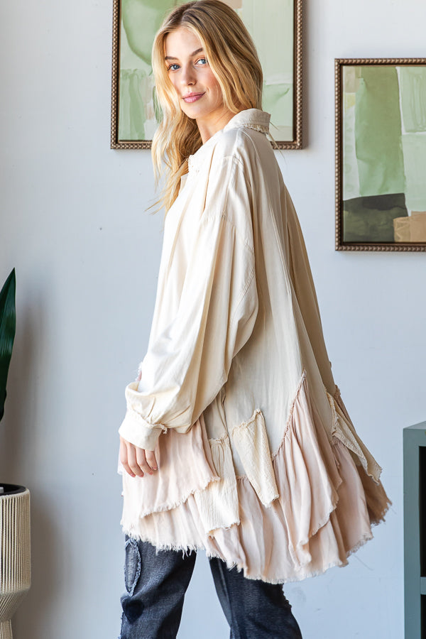 PIECED RUFFLE DETAIL HEM BUTTON DOWN SHIRT