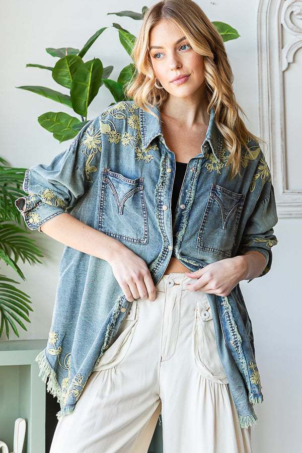 WASHED EMBROIDERED BUTTON FRONT SHIRT