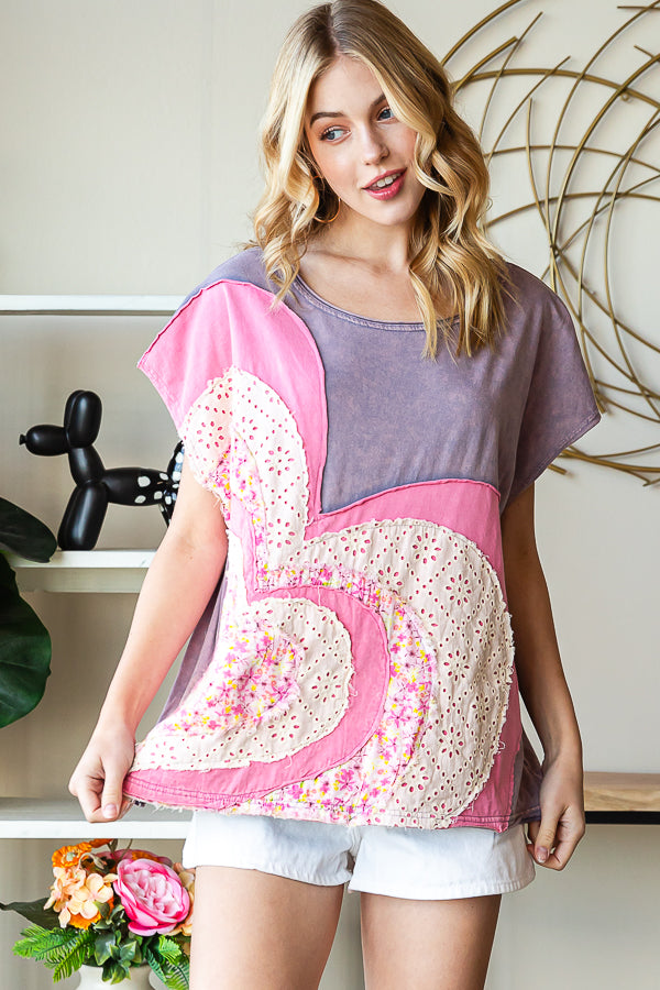 WASHED HEART DETAIL PATCHWORK SHORT SLEEVE TOP