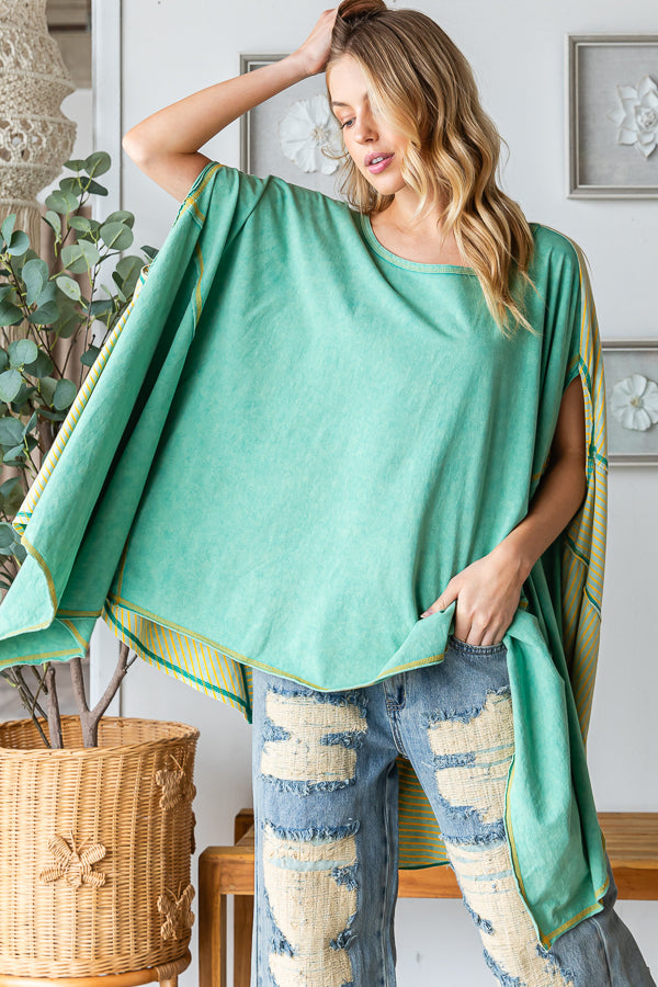 WASHED COLORBLOCK ASYMMETRICAL HEM OVERSIZED TOP