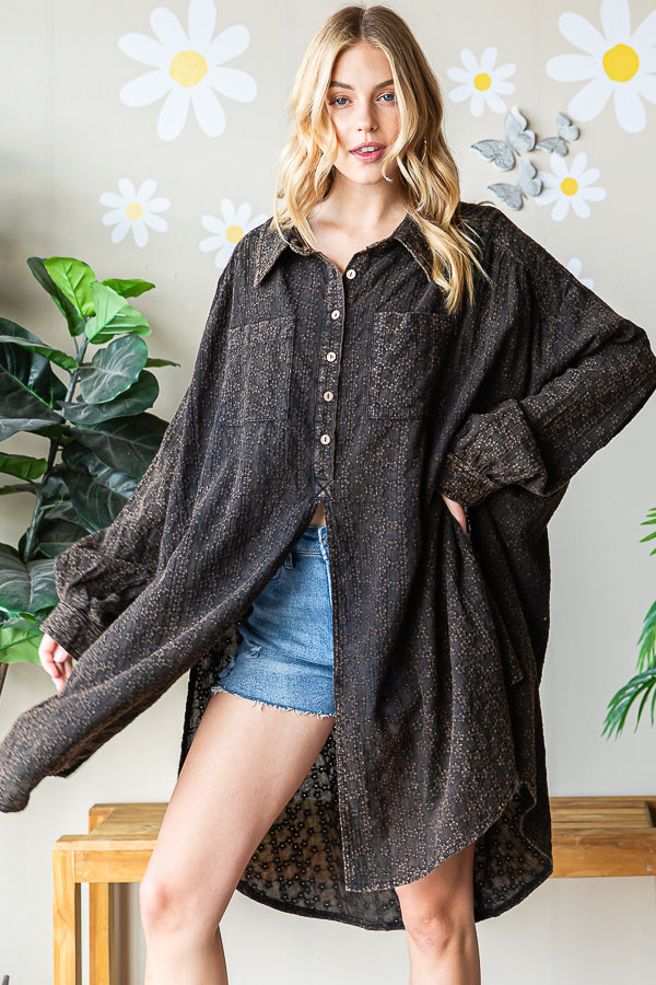 WASHED TEXTURED COLLAR BUTTON DOWN LONG SHIRT