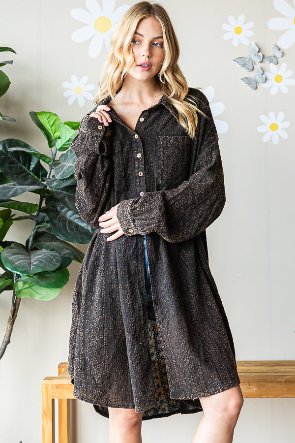 WASHED TEXTURED COLLAR BUTTON DOWN LONG SHIRT