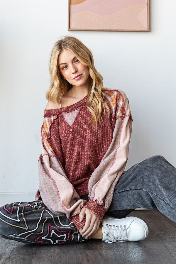 WASHED PLAID MIXED PULLOVER OVERSIZED KNIT TOP