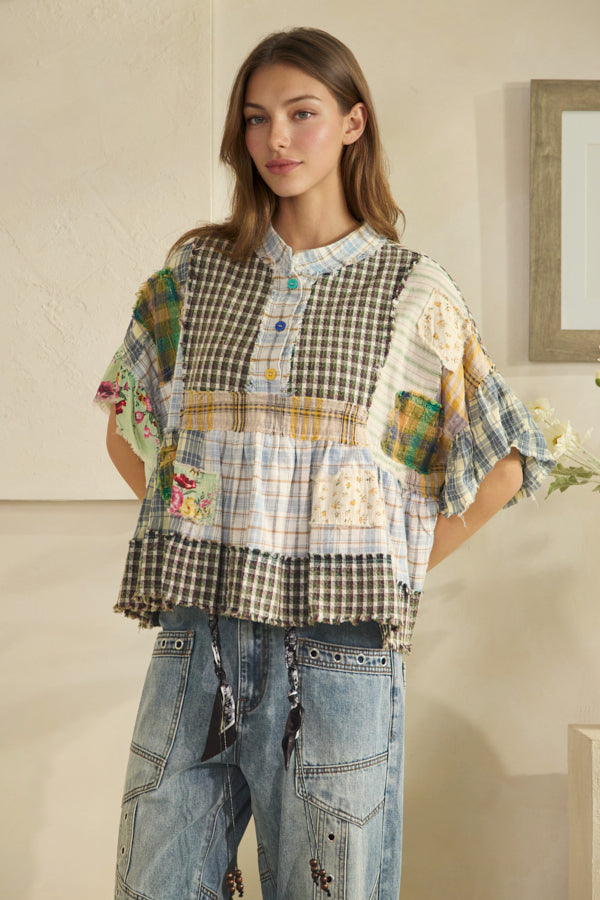 WASHED RUFFLE HEM MIXED PLAID TOP