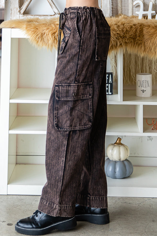 MINERAL WASHED DRAWSTRING WAIST CARGO PANTS