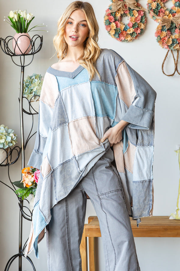 WASHED COLORBLOCK WIDE V NECK OVERSIZED TOP