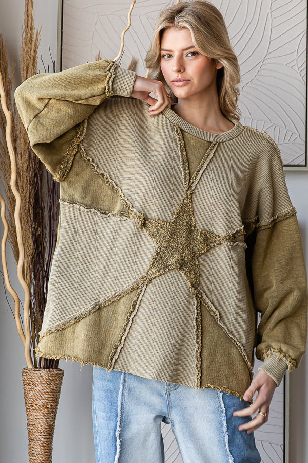 WASHED STAR PATCHWORK SOFT PULLOVER TOP