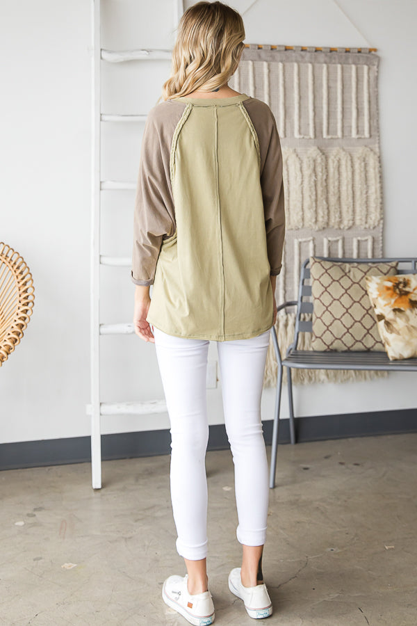 WASHED COLORBLOCK BRAIDED TRIM RAGLAN TOP