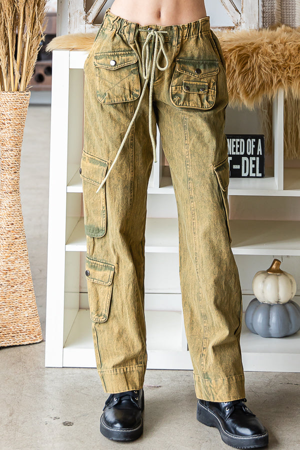 MINERAL WASHED DRAWSTRING WAIST CARGO PANTS