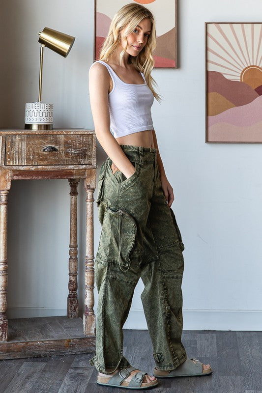 WASHED MID RISE 3D POCKETS WOVEN PANTS