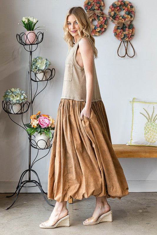 WASHED SLEEVELESS BUBBLE HEM MAXI TANK DRESS