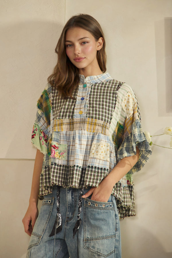 WASHED RUFFLE HEM MIXED PLAID TOP