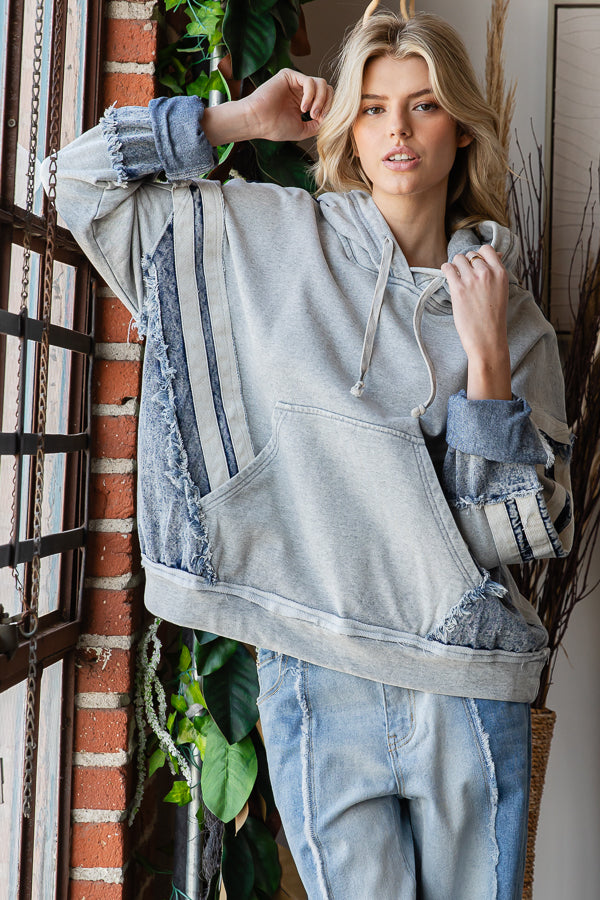 WASHED MIXED DENIM HOODED PULLOVER TOP