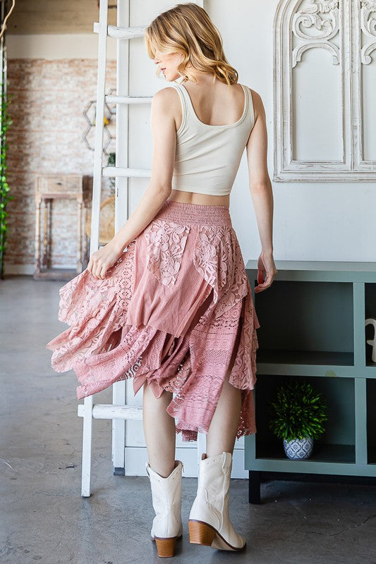 LAYERED LACE MIX MEDIA KNEE LENGTH SKIRT