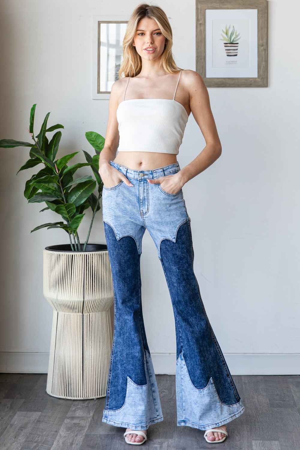 TONAL WASH COLOR BLOCK BOOTCUT DENIM JEANS