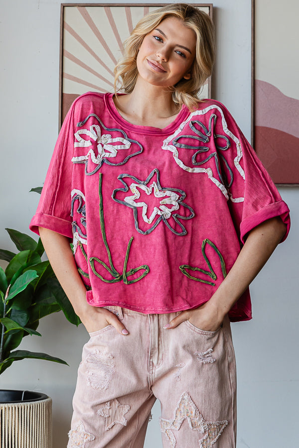 WASHED FLOWER APPLIQUE SHORT SLEEVE KNIT TOP