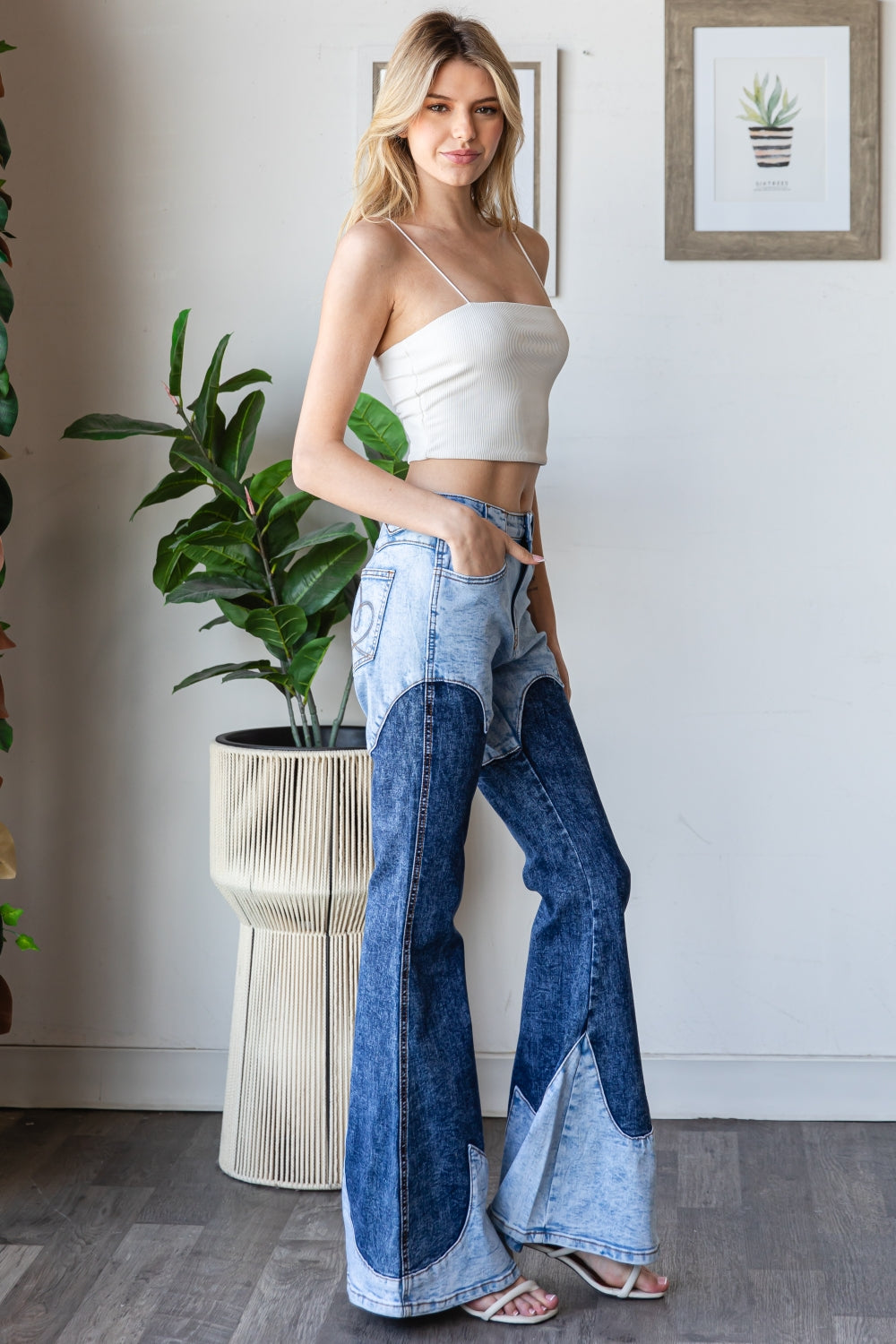 TONAL WASH COLOR BLOCK BOOTCUT DENIM JEANS