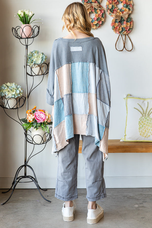 WASHED COLORBLOCK WIDE V NECK OVERSIZED TOP
