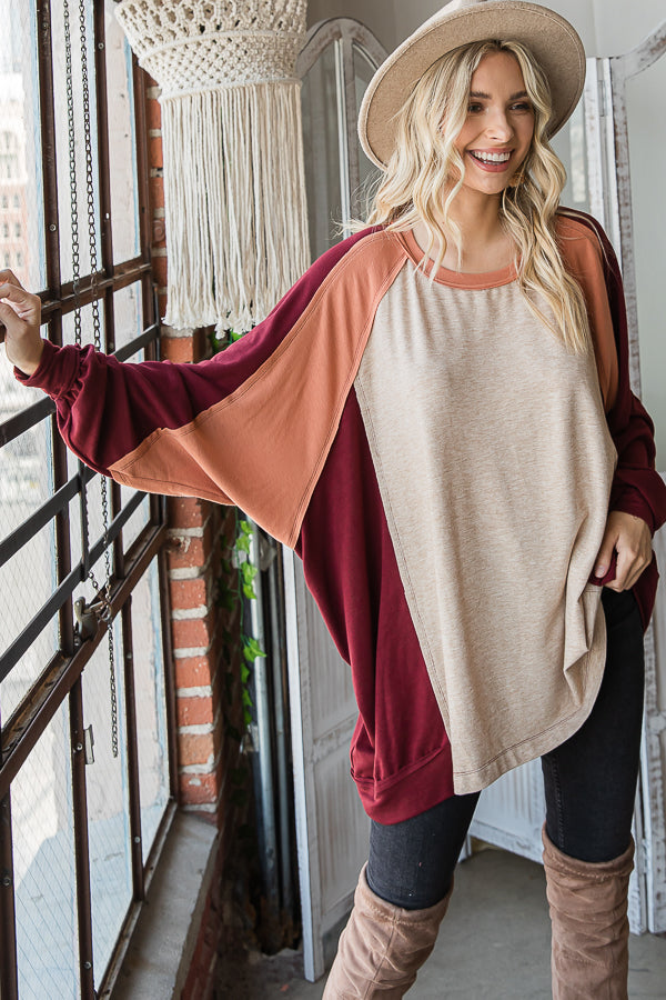 COLORBLOCK ROUND NECK LONG SLEEVE OVERSIZED TOP