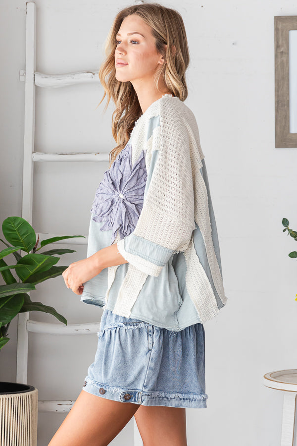 WASHED 3D FLOWER BOXY KNIT TOP