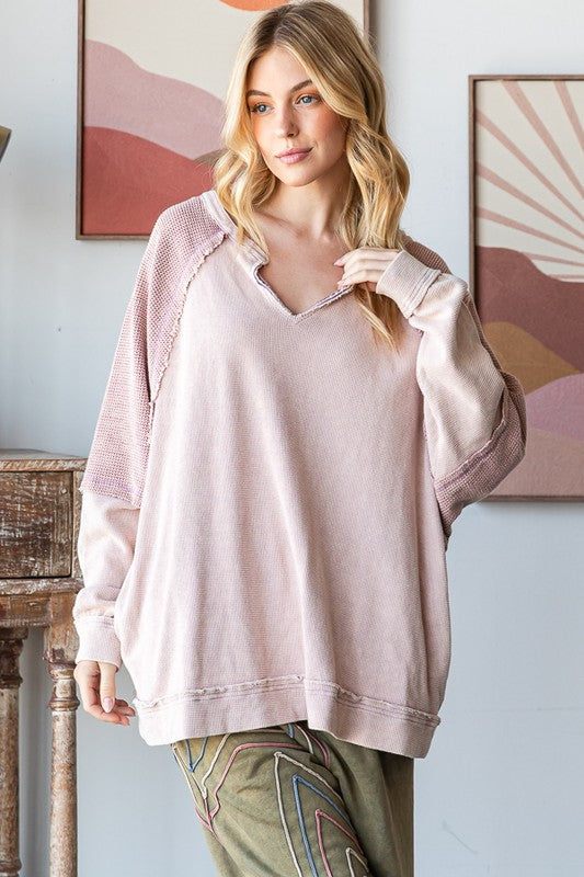 COLORBLOCK NOTCHED V NECK LONG SLEEVE PULLOVER TOP