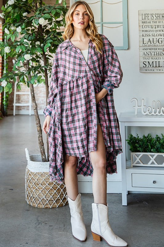WASHED TIERED RUFFLE BACK DETAIL PLAID TUNIC SHIRT