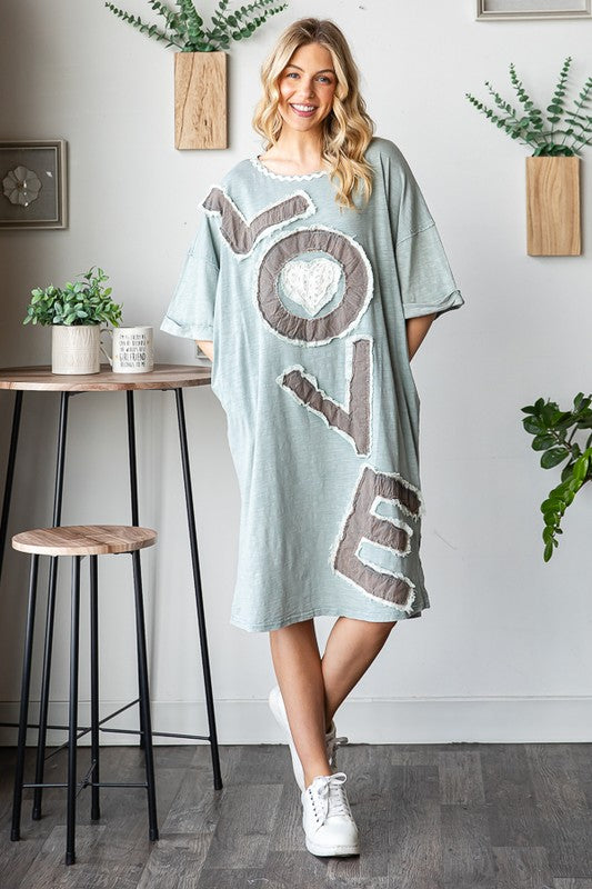 WASHED LOVE EMBROIDERY SHORT SLEEVE MIDI DRESS