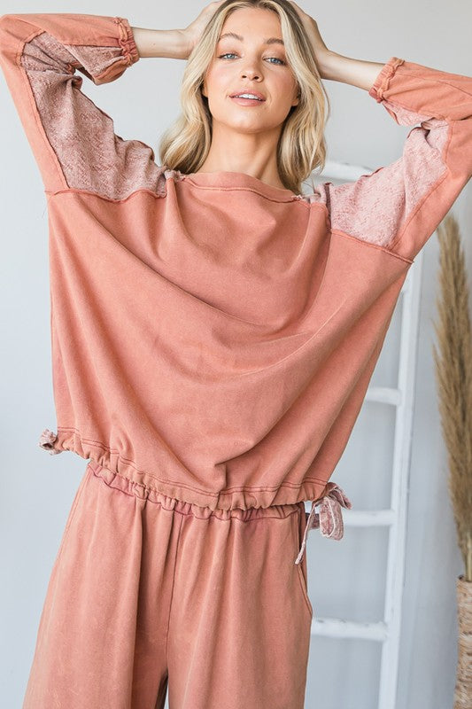 WASHED CONTRAST DETAIL SLEEVE PULLOVER TOP