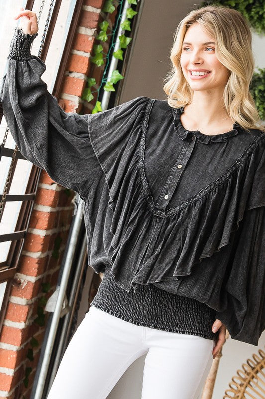 WASHED RUFFLE DETAIL WASHED SMOCKED HEM TOP