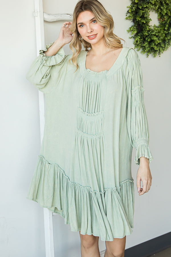 WASHED SCOOP NECK RUFFLE HEM BABYDOLL DRESS